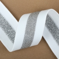 Тесьма трикотажная лампас 40 мм, 9,1 &plusmn; 0,5 м, цвет белый/серебряный