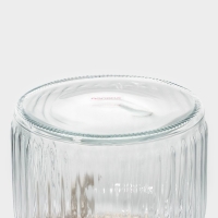 Банка стеклянная для хранения сыпучих продуктов Доляна &laquo;Клубника&raquo;, 600 мл, 11&times;15 см, с керамической крышкой