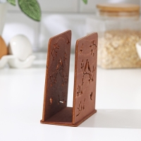 Салфетница деревянная &laquo;Весенняя сказка&raquo;, 12&times;12&times;5,5 см, цвет коричневый