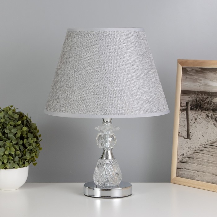 Настольная лампа Настольная лампа "Ульн" E27 40Вт светлое дерево 19,5х19,5х38 см RISALUX