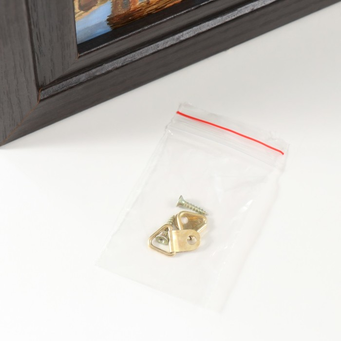 Ключница  "Казанский собор" венге 26х31 см