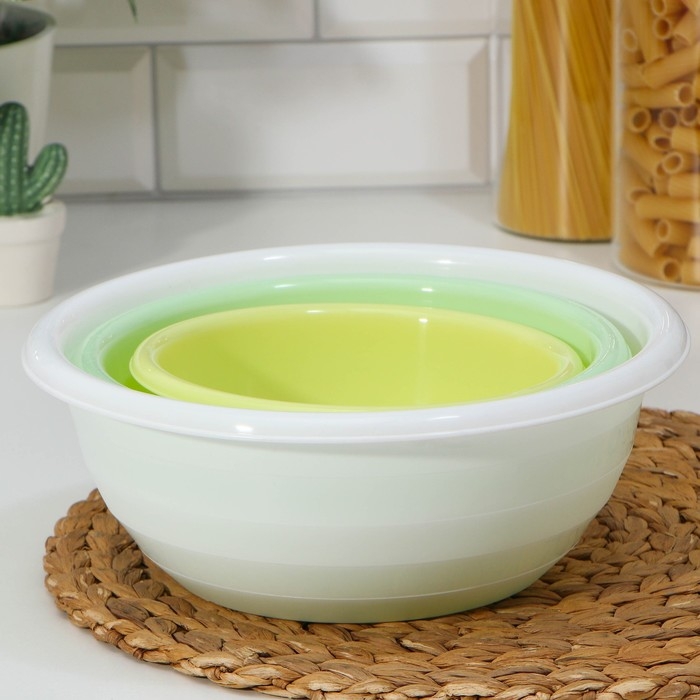 Набор мисок, 3 шт: 1,2 л; 2,1 л; 3,2 л, цвет МИКС Набор мисок, 3 шт: 1,2 л; 2,1 л; 3,2 л, цвет МИКС