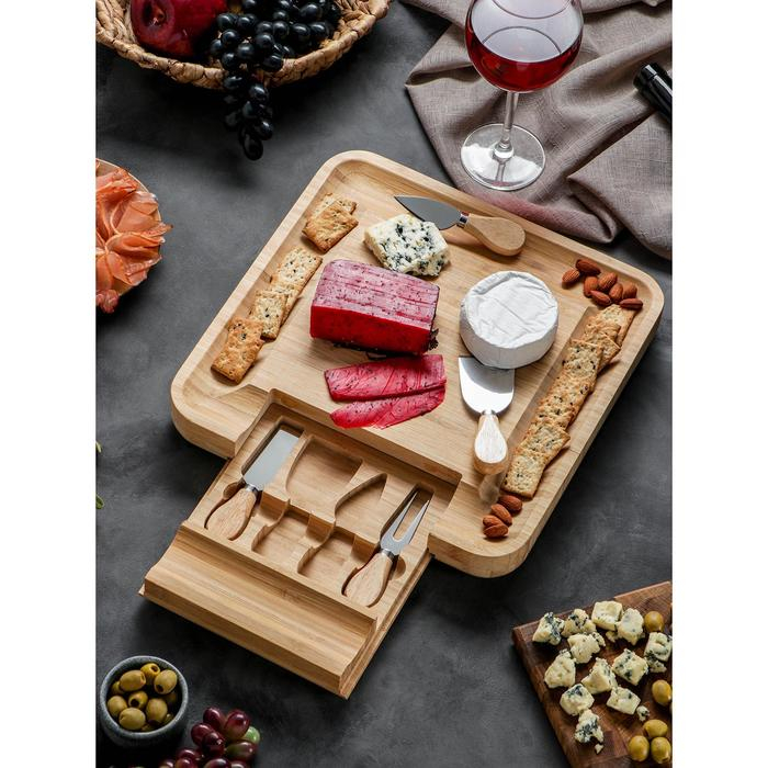 Набор для подачи сыра &laquo;Маасдам&raquo;, 4 ножа, бамбук