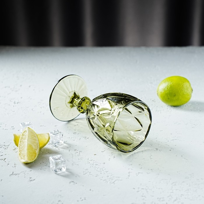 Бокал для вина стеклянный Magistro &laquo;Круиз&raquo;, 250 мл, 8&times;15,3 см, цвет зелёный