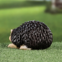 Садовая фигура "Ежик греется" 18х10х10см /// Садовая фигура "Ежик греется" 18х10х10см ///