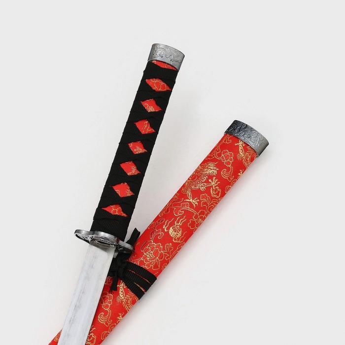 Сув. изделие катаны 3в1 на подставке, ножны кожзам, цветы на красном  47/70/89см