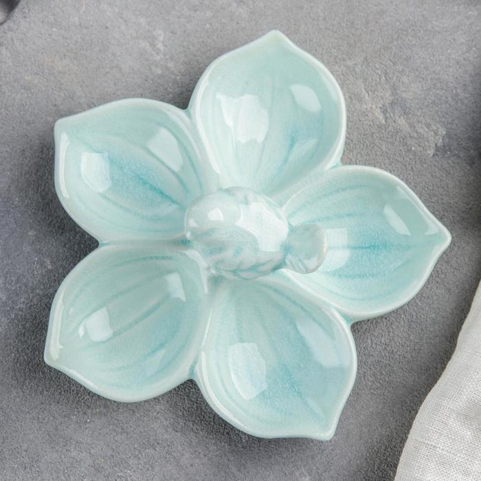 Менажница керамическая 5 ячеек «Голубка», 15,5×6,5, цвет голубой Менажница керамическая 5 ячеек «Голубка», 15,5×6,5, цвет голубой