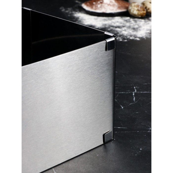 Форма для выпечки с регулировкой размера &laquo;Квадратная&raquo;, h-12 см, 16х16 - 28х28 см