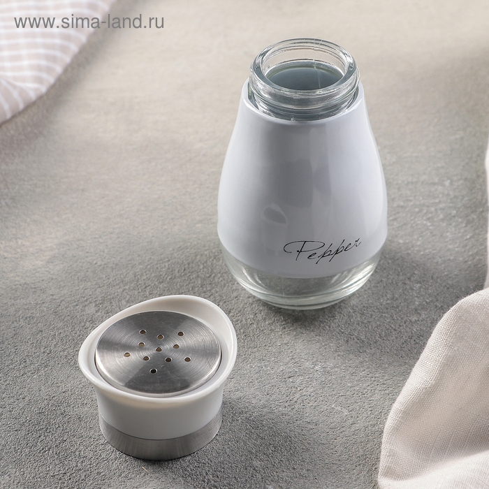 Солонка стеклянная &laquo;Сияние&raquo;, 5,5&times;5&times;11 см, цвет белый, надписи МИКС