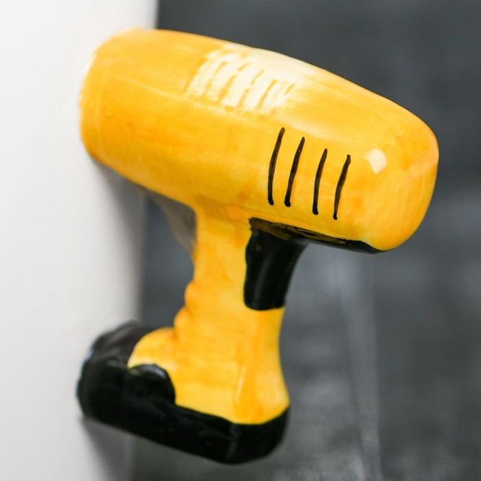 Кружка керамическая &laquo;Мастер на все руки&raquo;, с формовой ручкой, 400 мл , цвет белый