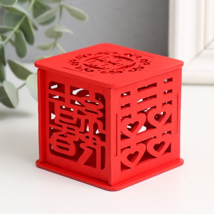 Шкатулка дерево "Сердца" красная 6,5х6,5х6,5 см