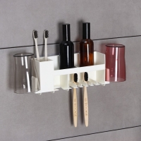 Держатель для зубных щёток с 2 стаканами, на липучках, цвет белый Держатель для зубных щёток с 2 стаканами, на липучках, цвет белый