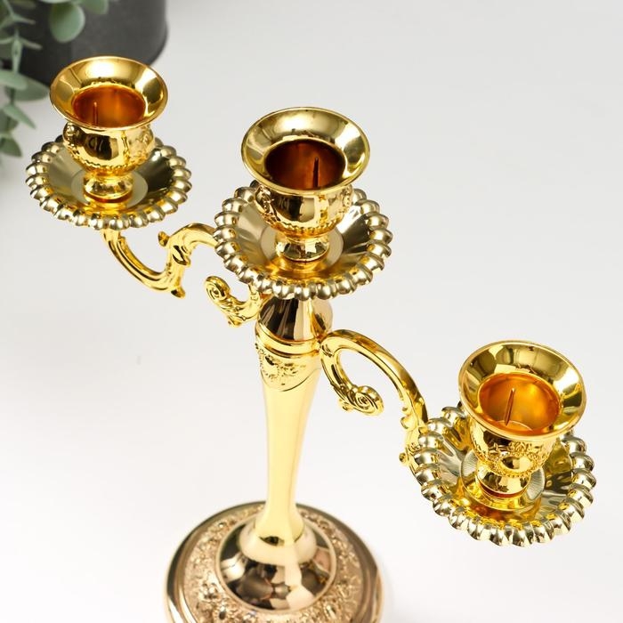 Подсвечник металл на 3 свечи Подсвечник металл на 3 свечи "Медальон" золото 26х26х9,2 см