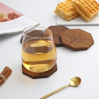 Набор подставок под кружки Magistro &laquo;Древо&raquo;, 4 шт, акация