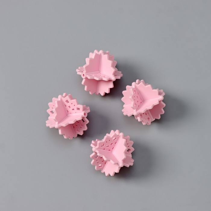 Шарики для стирки белья Доляна, 4 шт, цвет розовый Шарики для стирки белья Доляна, 4 шт, цвет розовый