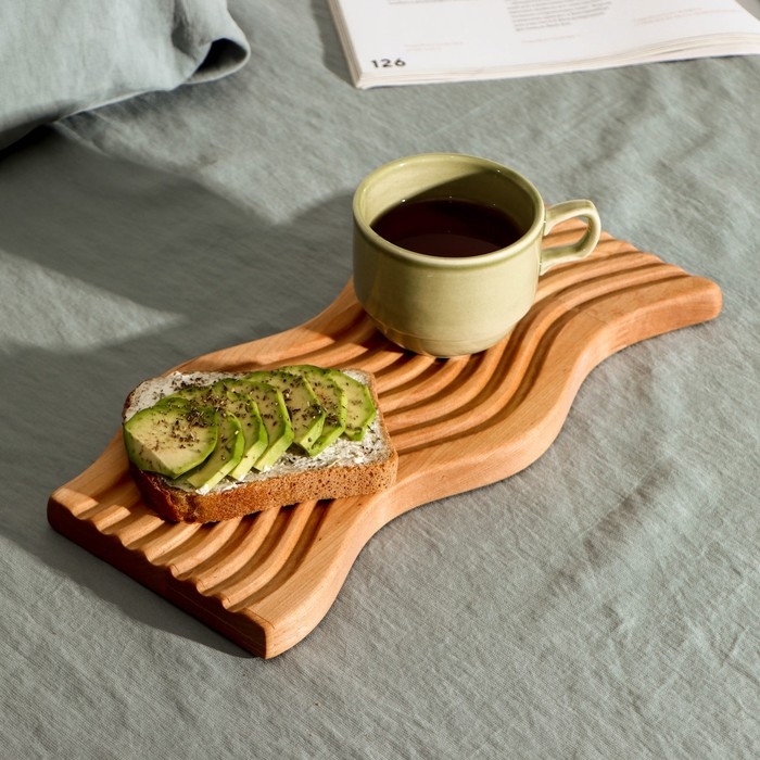 Доска разделочная для подачи и сервировки Adelica &laquo;Волна&raquo;, 31&times;15&times;1,8 см, берёза