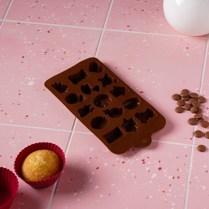 Форма для конфет и шоколада Доляна &laquo;Счастье есть&raquo;, силикон, 21&times;11&times;1,5 см, 15 ячеек, цвет коричневый