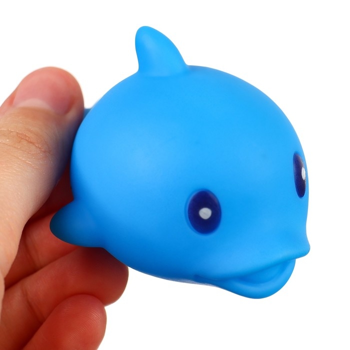 Набор резиновых игрушек для ванны &laquo;Поймай дельфина&raquo;, 8 см, с пищалкой, 6 шт, сачок, Крошка Я