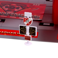 Парковка &laquo;Пожарная часть&raquo;, с 2 металлическими машинами