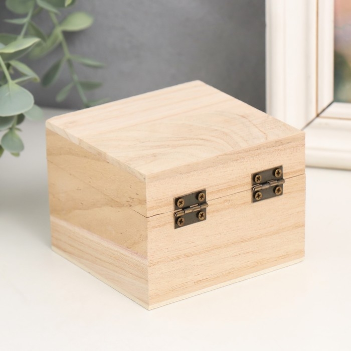 Шкатулка дерево для росписи квадрат 6,5х8,5х8,5 см Шкатулка дерево для росписи квадрат 6,5х8,5х8,5 см