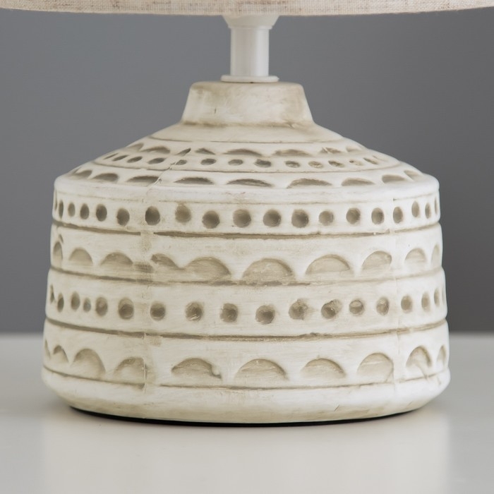 Настольная лампа "Асенди" Е14 40Вт белый 15х15х25 см RISALUX