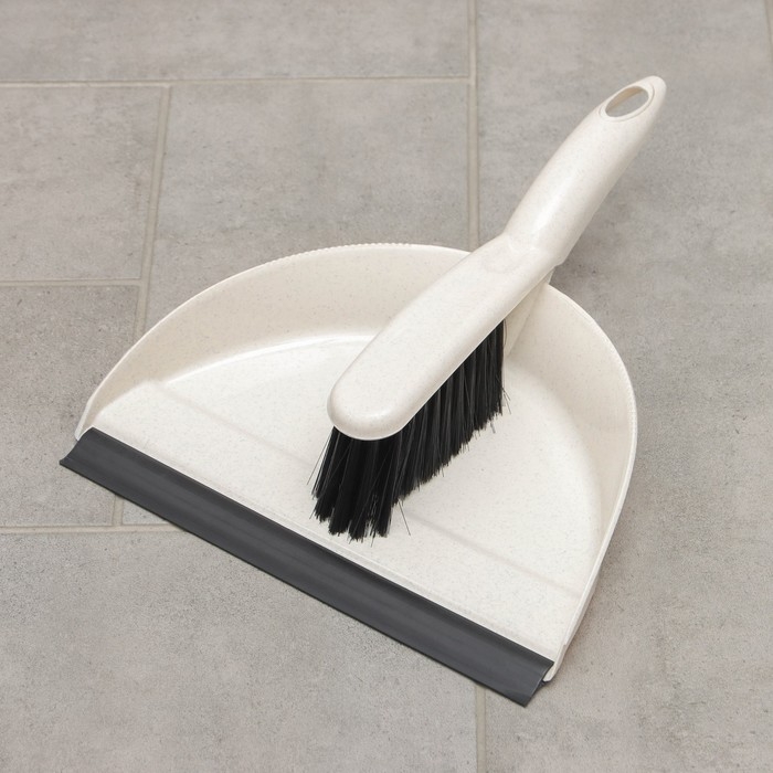 Щётка-смётка с совком с кромкой Malta, цвет бежевый Щётка-смётка с совком с кромкой Malta, цвет бежевый