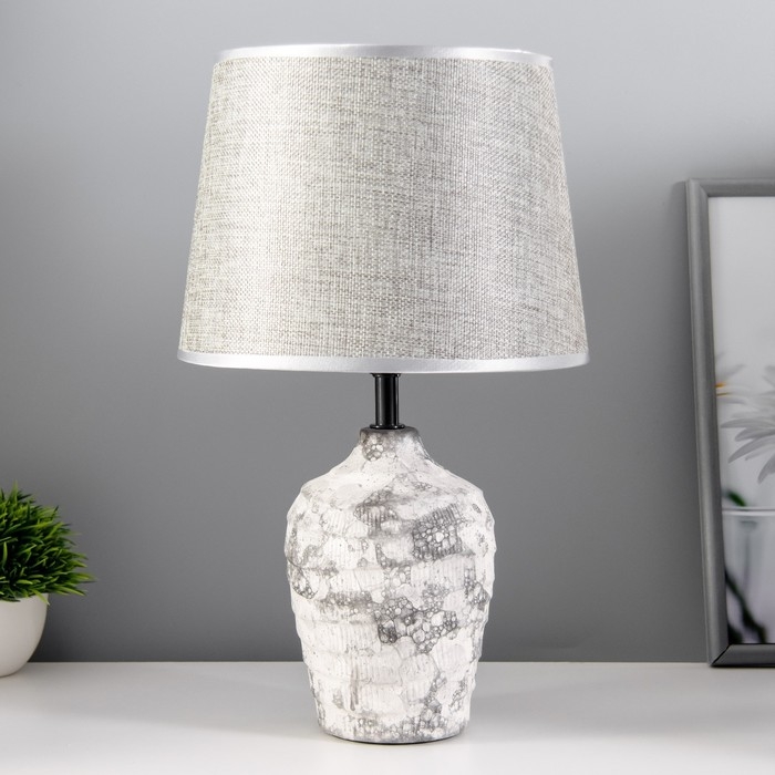 Настольная лампа "Далия" Е14 40Вт серый 22,5х22,5х37см RISALUX