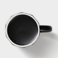 Кружка керамическая с ложкой Simple, 350 мл, цвет чёрный Кружка керамическая с ложкой Simple, 350 мл, цвет чёрный