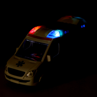 Машина радиоуправляемая &laquo;Скорая помощь&raquo;, работает от батареек, световые и звуковые эффекты