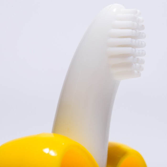 Прорезыватель - массажер для зубов «Банан», силиконовый, на присоске, щеточка, Крошка Я Прорезыватель - массажер для зубов «Банан», силиконовый, на присоске, щеточка, Крошка Я