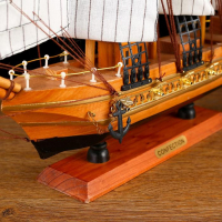 Корабль сувенирный средний «Астрильд», борта светлое дерево, паруса бежевые, 48,5х44х8 см Корабль сувенирный средний «Астрильд», борта светлое дерево, паруса бежевые, 48,5х44х8 см