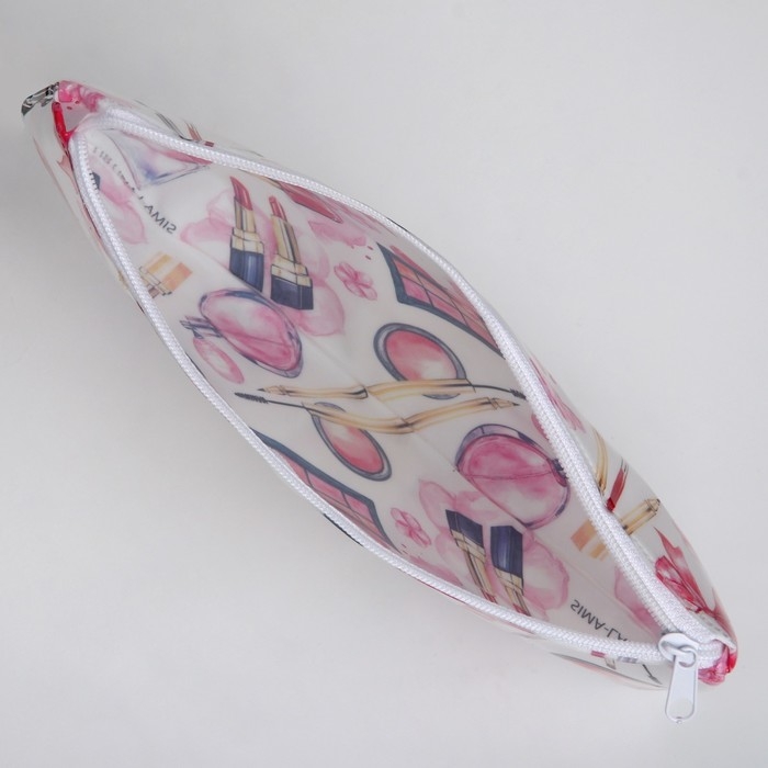 Косметичка-пенал PVC на молнии &laquo;Макияж&raquo;