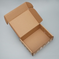 Коробка новогодняя складная &laquo;Снежный город&raquo;, бурый, 27 х 21 х 9 см, Новый год