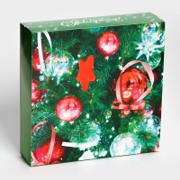 Новый год. Коробка под 9 конфет "Елочные игрушки", 13,8 х 13,8 х 3,8 , кондитерская упаковка