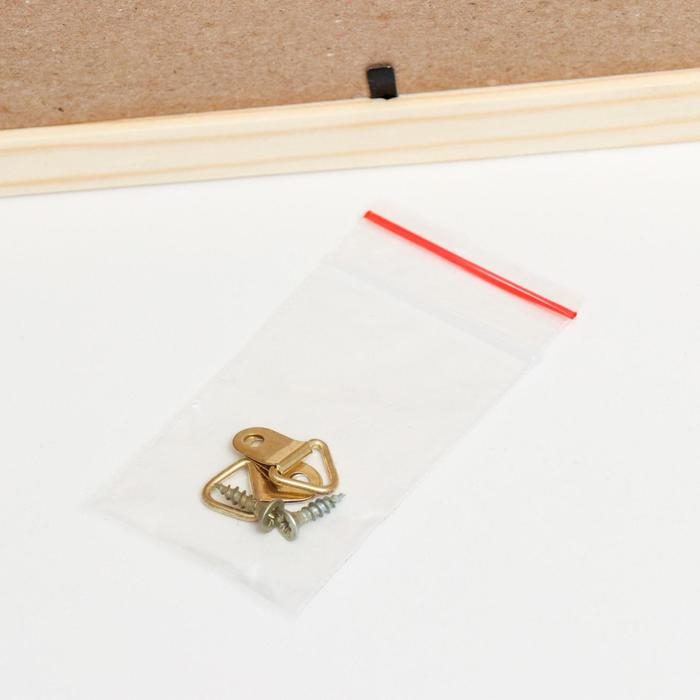 Фоторамка 50х70 см белое дерево № 5 (пластиковый экран)