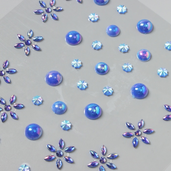 Наклейка пластик стразы на волосы "Синие цветы" 21х15,5 см