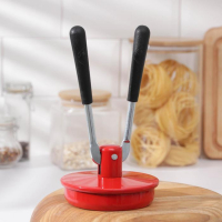 Закаточная машинка &laquo;Машенька&raquo;, автомат, цвет красный