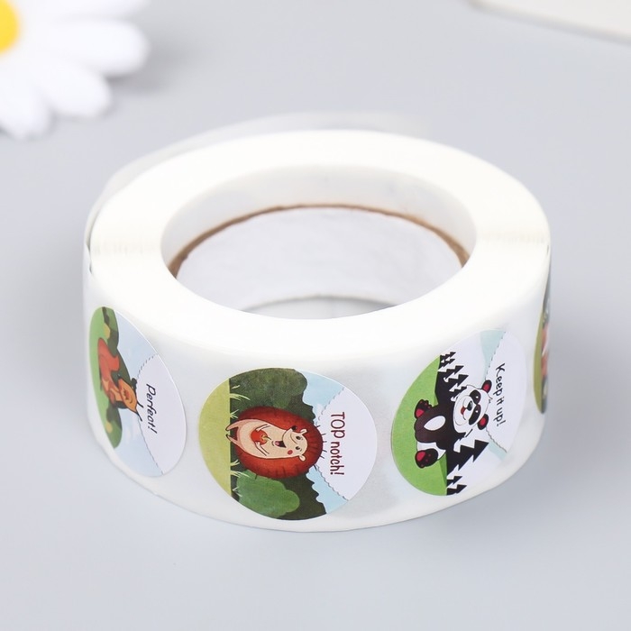 Наклейка бумага Наклейка бумага "Подбадривающие зверята" d=2,5 см 500 шт в рулоне 3х6,5х6,5 см