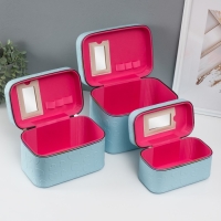 Шкатулка кожзам с зеркалом "Сердца" св-голубая набор 3 шт 19х10,5х10,5 21х13х14 15х23х17 см Шкатулка кожзам с зеркалом "Сердца" св-голубая набор 3 шт 19х10,5х10,5 21х13х14 15х23х17 см