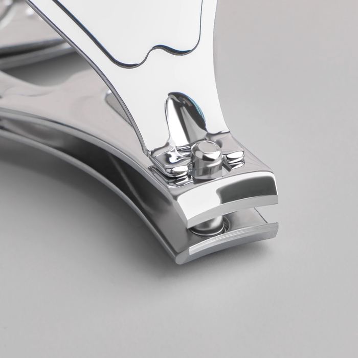 Кусачки-книпсер маникюрные, с пилкой, с открывашкой, 6 см, фасовка 12 шт, цвет серебристый Кусачки-книпсер маникюрные, с пилкой, с открывашкой, 6 см, фасовка 12 шт, цвет серебристый