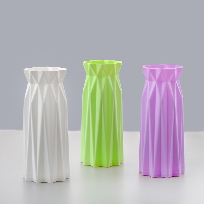 Ваза для цветов, 8,8×17,8 см, 750 мл, цвет МИКС Ваза для цветов, 8,8×17,8 см, 750 мл, цвет МИКС