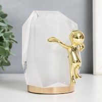 Сувенир "Человек и льдина" 10х10х13 Сувенир "Человек и льдина" 10х10х13