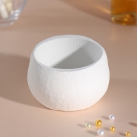 Подсвечник "Пришелец" высота 5 см, d-6 см белый Подсвечник "Пришелец" высота 5 см, d-6 см белый