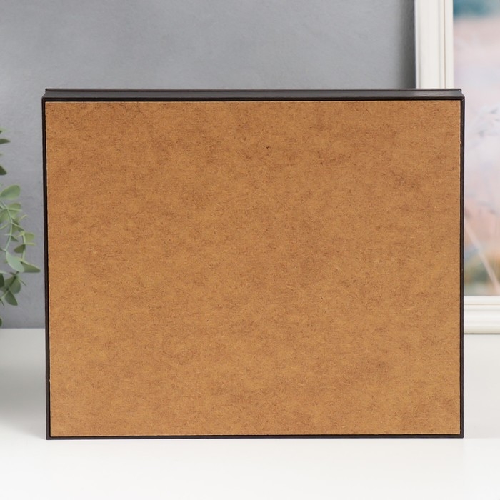 Ключница "Париж" венге  24х29 см