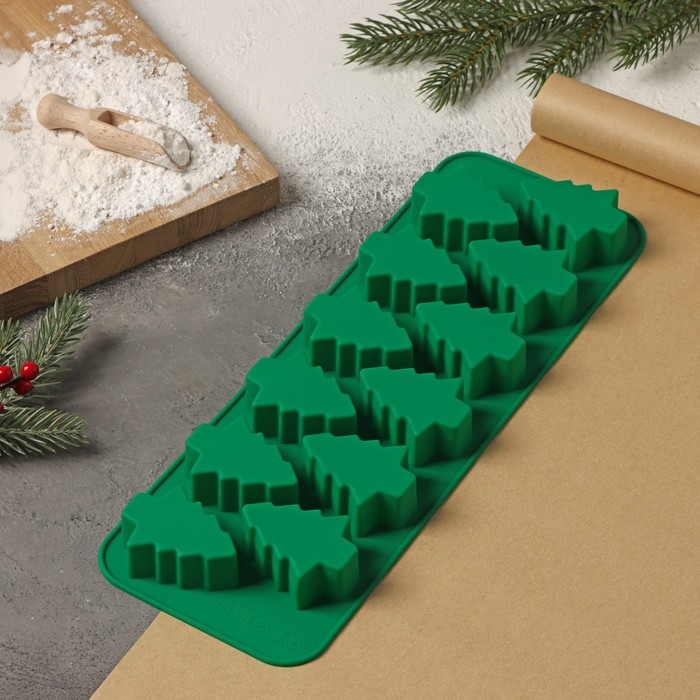 Форма для выпечки новогодняя Доляна «Ёлочка», силикон, 32,5×11,5 см, 12 ячеек, цвет зелёный Форма для выпечки новогодняя Доляна «Ёлочка», силикон, 32,5×11,5 см, 12 ячеек, цвет зелёный