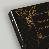 Фотоальбом 25 листов (уголки+кольца) "Листья на чёрном" золото 19х27х3 см Фотоальбом 25 листов (уголки+кольца) "Листья на чёрном" золото 19х27х3 см