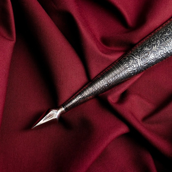 Кинжал кавказский, сувенирный Кинжал кавказский, сувенирный "Ирбис №1" наборный-кожа/мельхиор