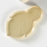 Чайная пара керамическая &laquo;Листочек&raquo;, 3 предмета: чашка 320 мл, блюдце 25,5&times;16 см, ложка, цвет жёлтый