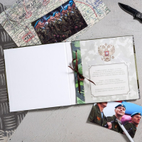 Дембельская книга на ленте &laquo;Герой&raquo;, 32 листа, 20 х 20 см