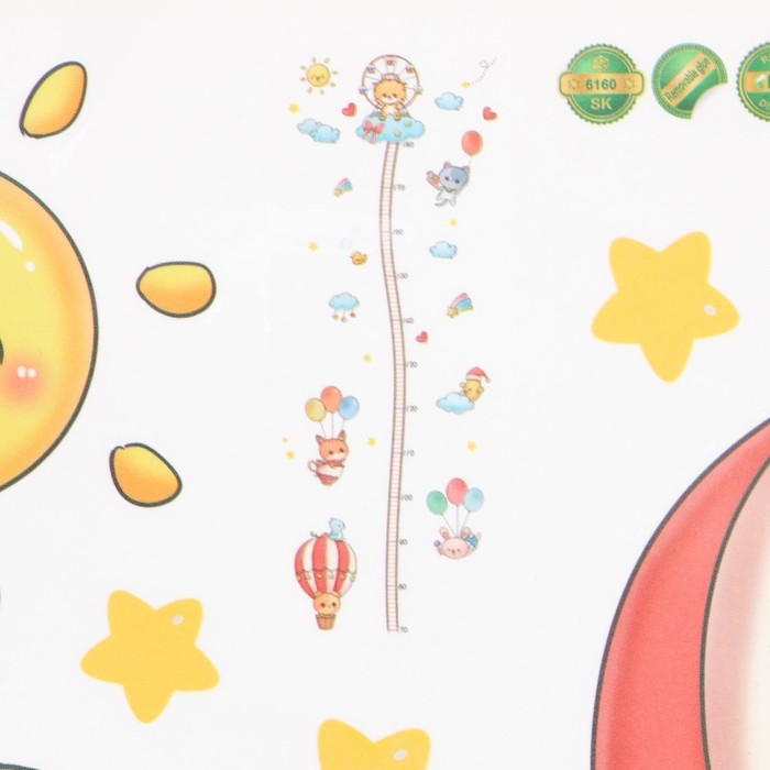 Наклейка пластик интерьерная цветная ростомер Наклейка пластик интерьерная цветная ростомер "Зверята в облаках" 45x60 см